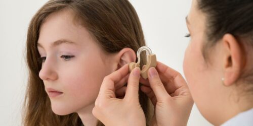 Digital vs analog hearing aids – which one to choose