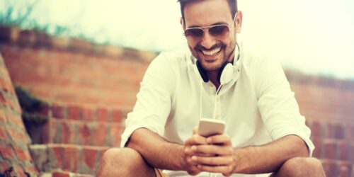 Here’s a list of individuals who can benefit from a prepaid cell phone