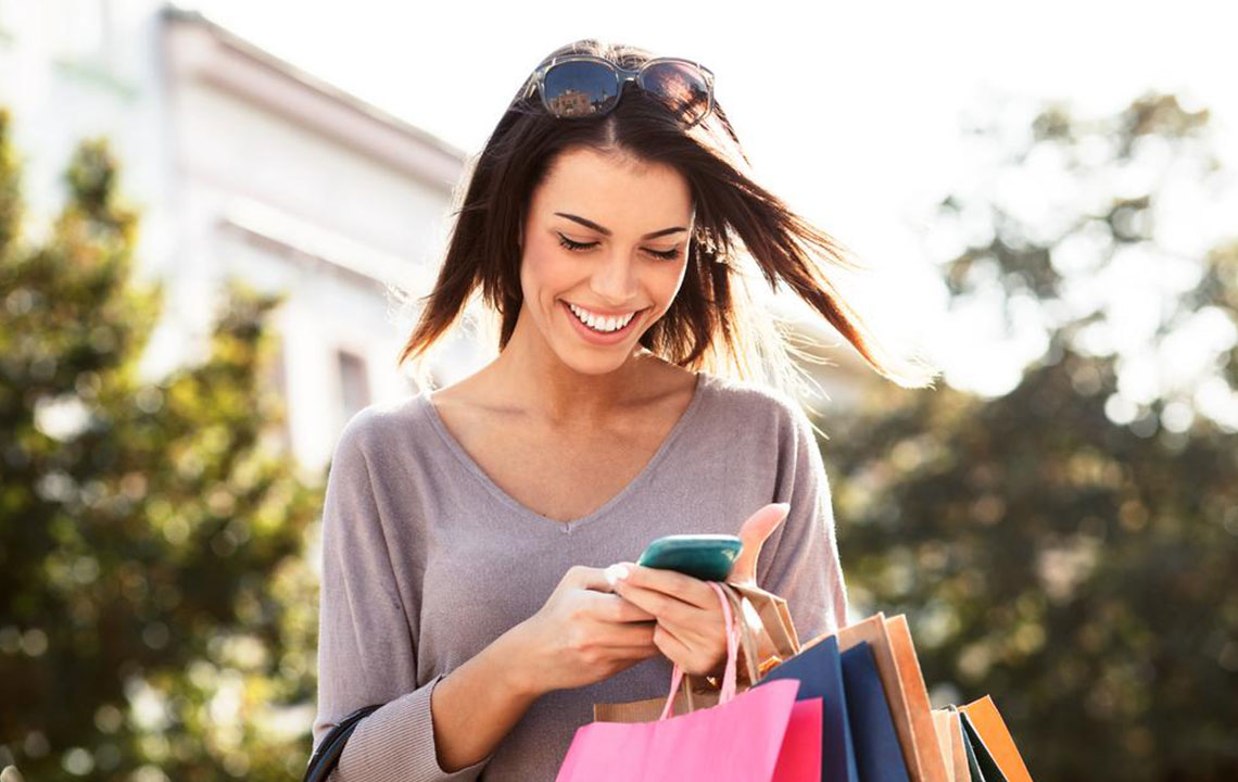 Here’s how to pick between contract and prepaid cell phone plans