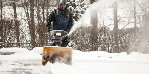 Here’s what you need to know about electric snow blower
