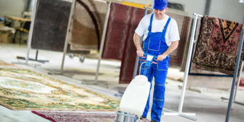 Pros and cons of carpet cleaning services available today