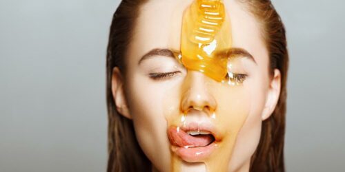 Tips on How to Make Your Own Honey Mask