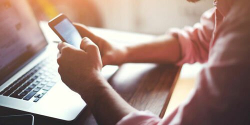 4 cool apps that provide English classes