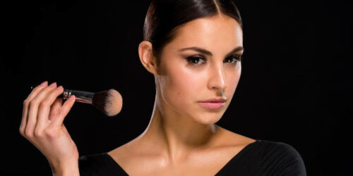 Makeup Basics – Understanding How To Apply A Foundation