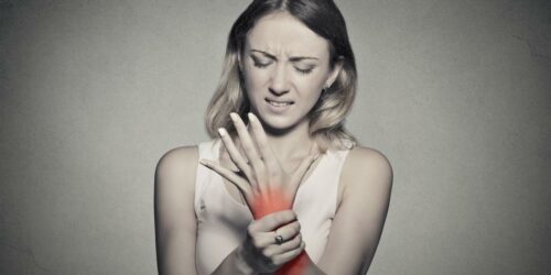 Neuropathy – Common Symptoms And Treatment Methods