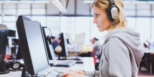 Are using headphones at your workplace a good idea?