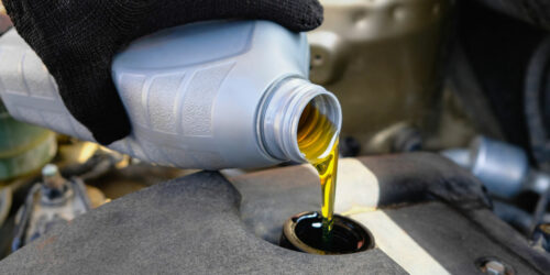Five mistakes to avoid while changing your engine oil