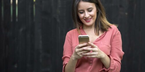 Here’s What You Should Know About Business Phones For Small Businesses