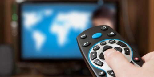 How to buy smart TVs for cheap