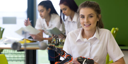 Things You Need To Know About Mechanic School Careers