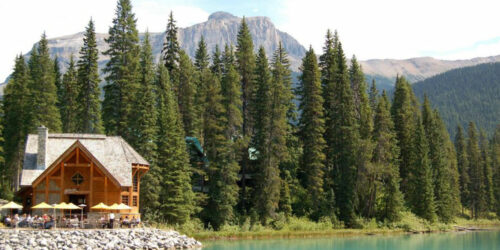 5 Unique Canadian Rockies Vacation Packages