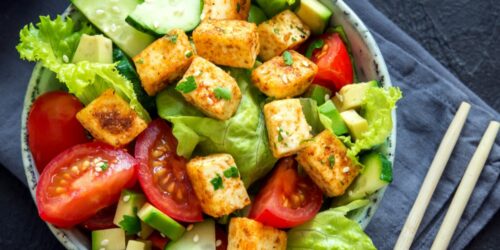 7 foods that help reduce the risk of cancer